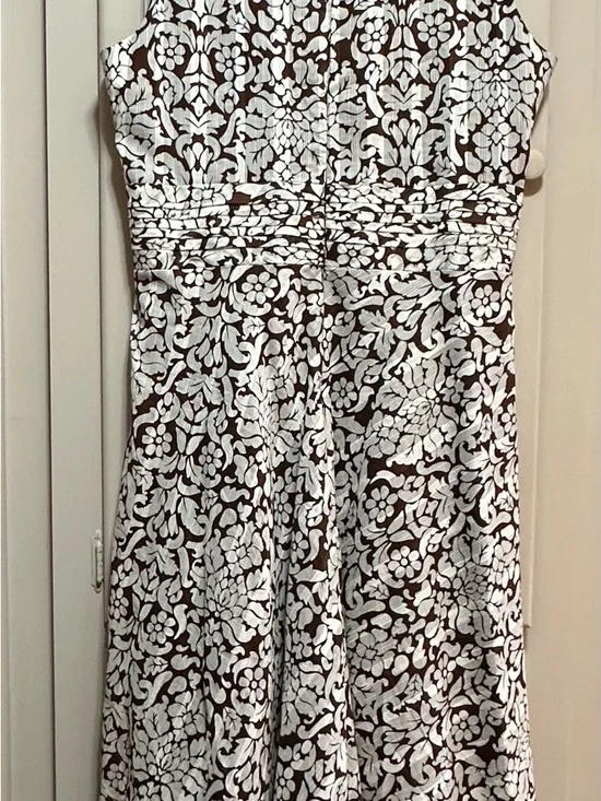 Robbie Bee Brown and White Floral Midi Dress with Lime Trim - Picture 2 of 7